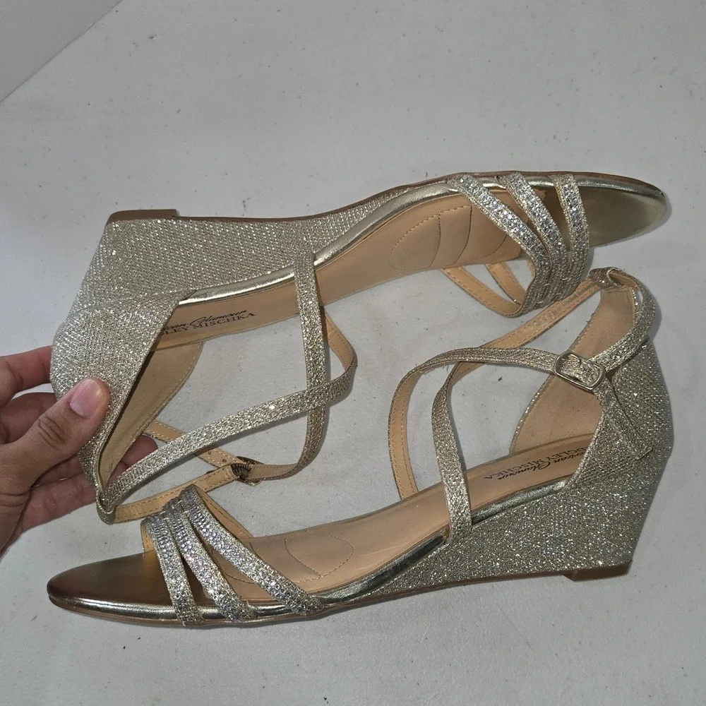 American Glamour Badgley Mischka carefully inspected
